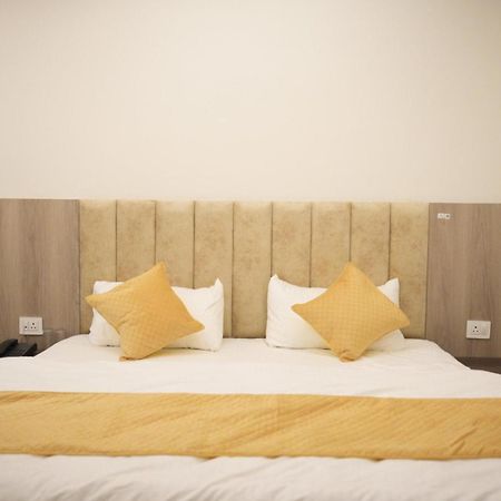 Hotel Harry Rishīkesh Eksteriør billede