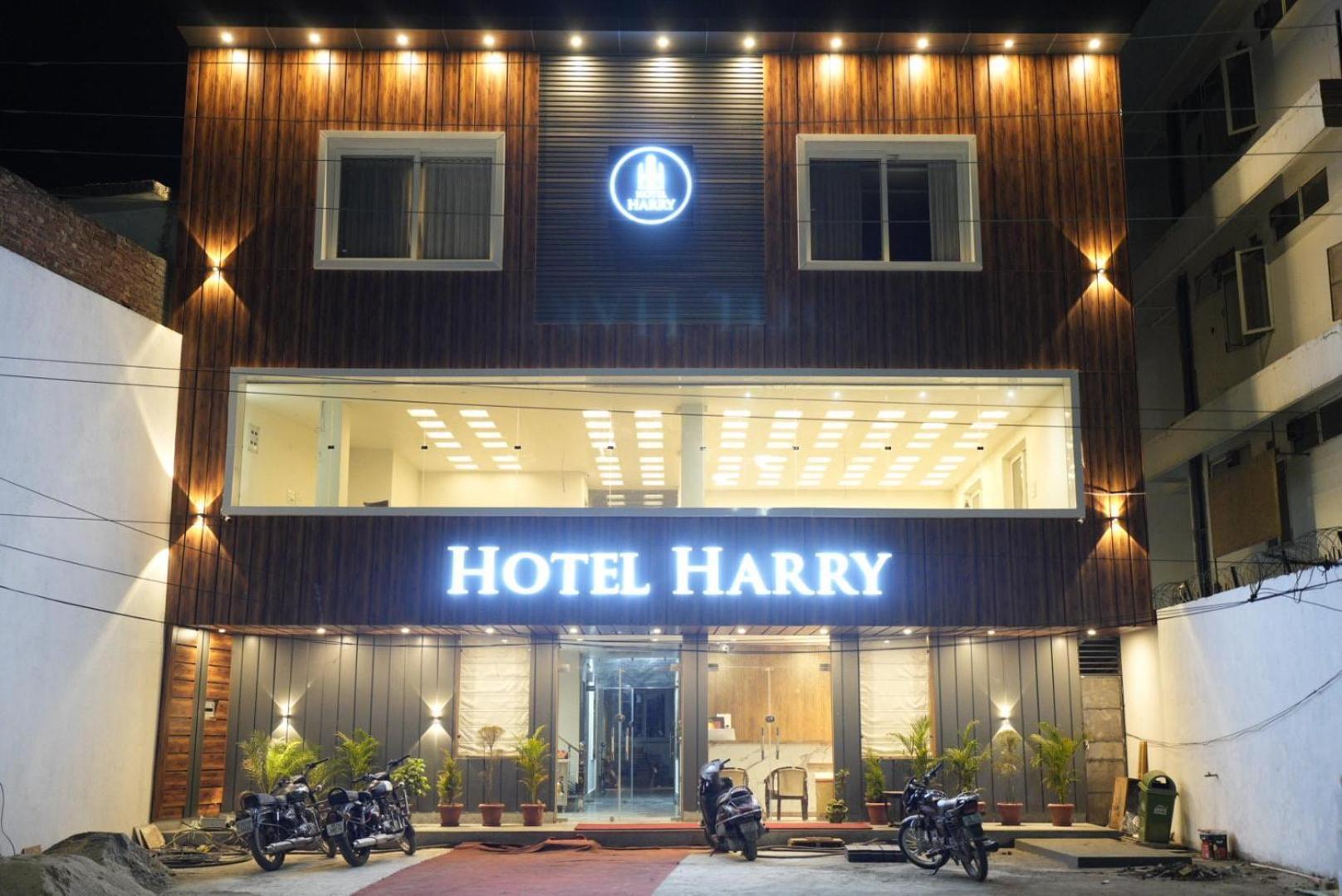 Hotel Harry Rishīkesh Eksteriør billede